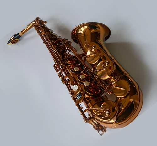 400咖啡金定制型中音萨克斯