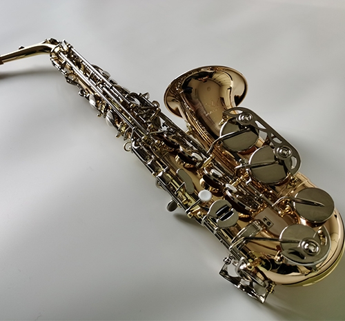 阐述中音萨克斯的优点 阐述中音萨克斯的优点